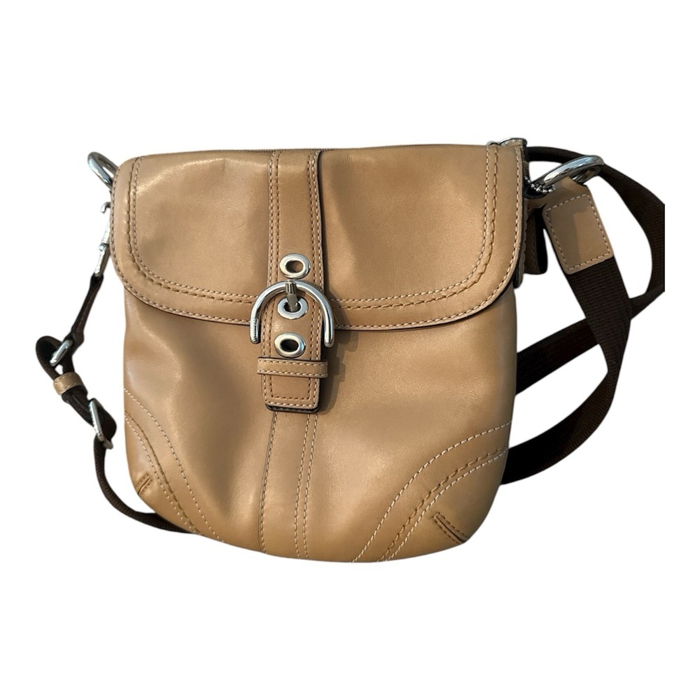 🔥🔥Coach Soho Leather‎ Hobo Crossbody Bag Camel Color. - Picture 3 of 4